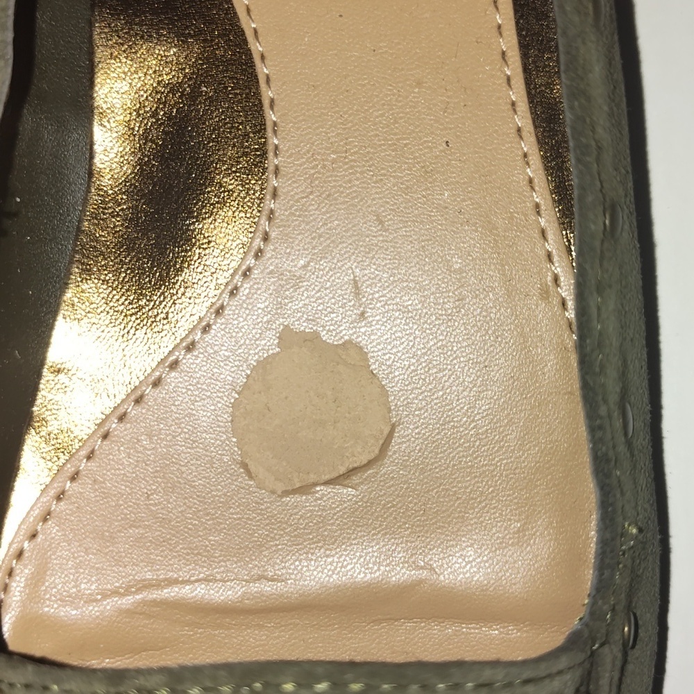 DV by Dolce Vita LEENA Studded Flat Green Size 7 - Picture 2 of 9